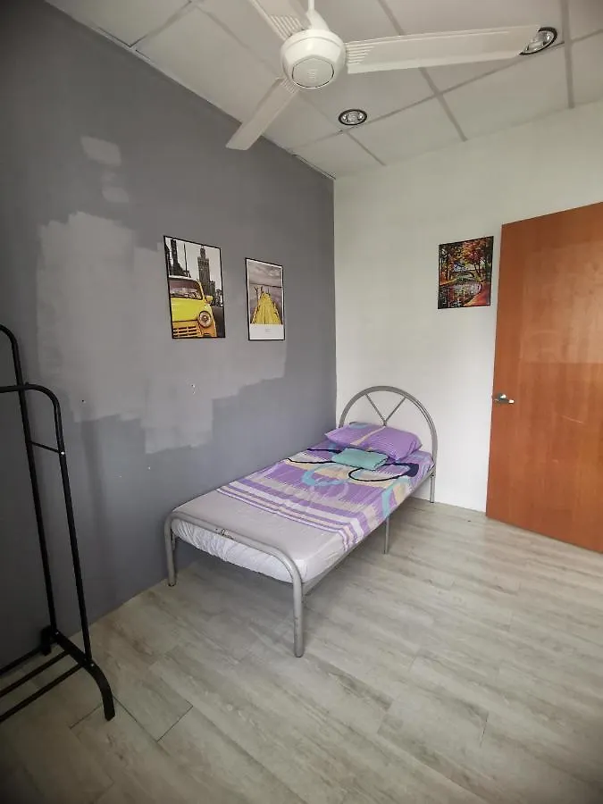 Blue House Kl Homestay Kuala Lumpur 0*,
